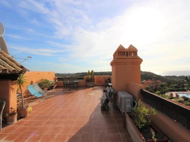 2 Bedroom Penthouse With A Private 360 Rooftop Terrace With Sea And Mountain Views Bahia de Casares Exterior photo
