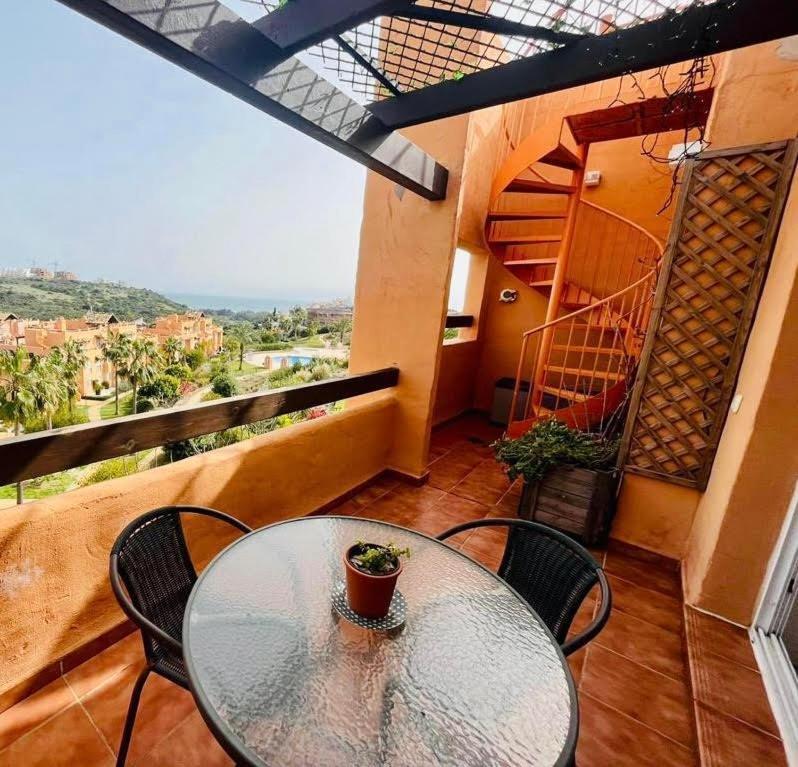 2 Bedroom Penthouse With A Private 360 Rooftop Terrace With Sea And Mountain Views Bahia de Casares Exterior photo
